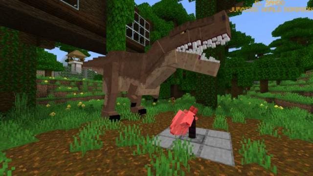 Динозавр атакует моба
